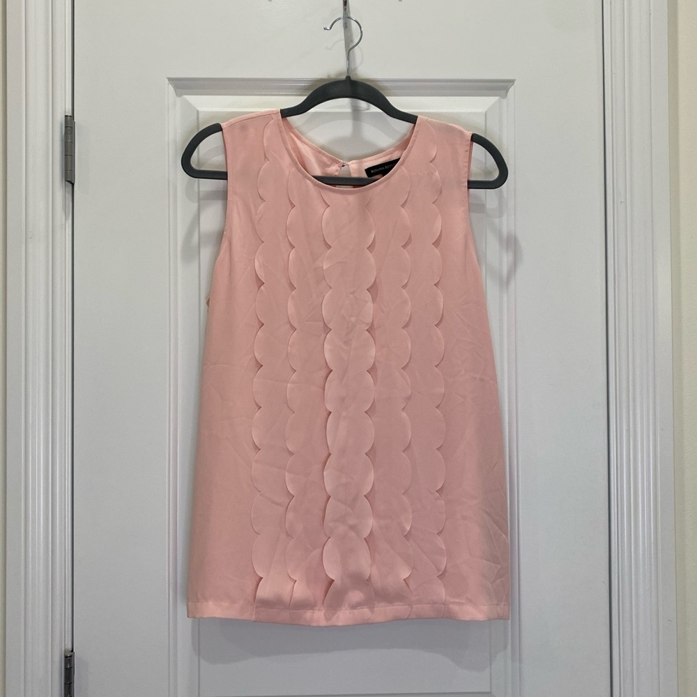 Banana Republic Light Pastel Pink Scallop Front Shell Tank Top Work Blouse Large